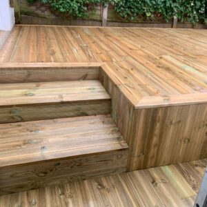 francesco landscaping and building client image of a beautiful decking area